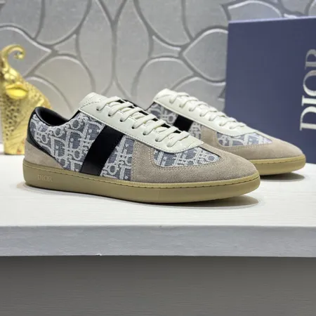 ディオール カジュアルシューズ