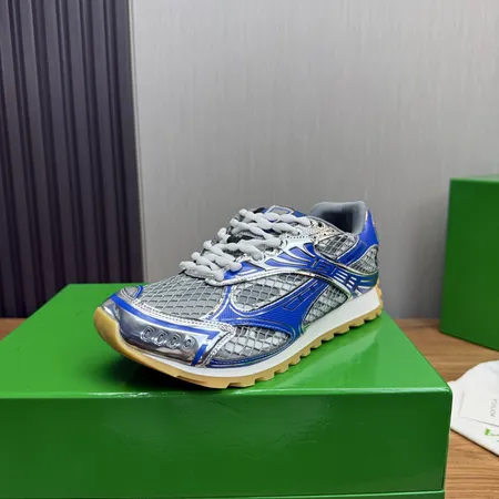 ボッテガ ヴェネタ スニーカー