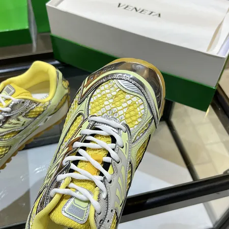 ボッテガ ヴェネタ スニーカー