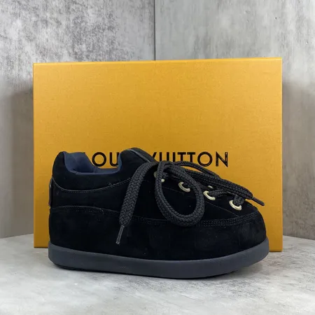 ルイヴィトン カジュアルシューズ