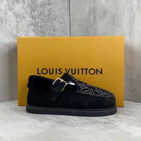ルイヴィトン カジュアルシューズ