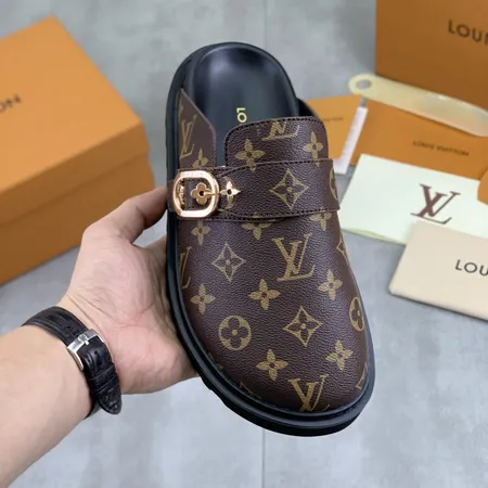 ルイヴィトン スリッパ
