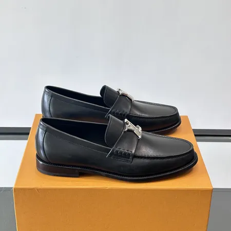 ルイヴィトン ビジネスシューズ