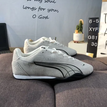 プーマ カジュアルシューズ