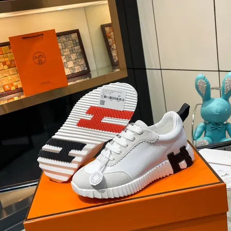 エルメス カジュアルシューズ