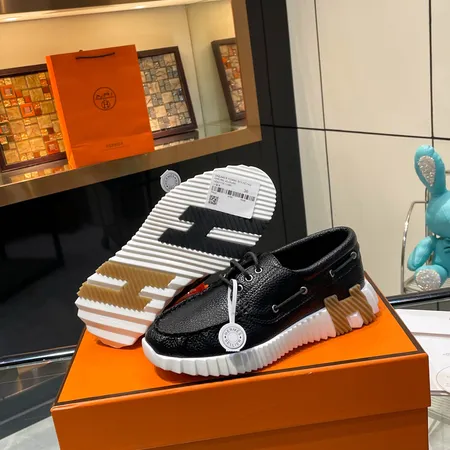 エルメス カジュアルシューズ