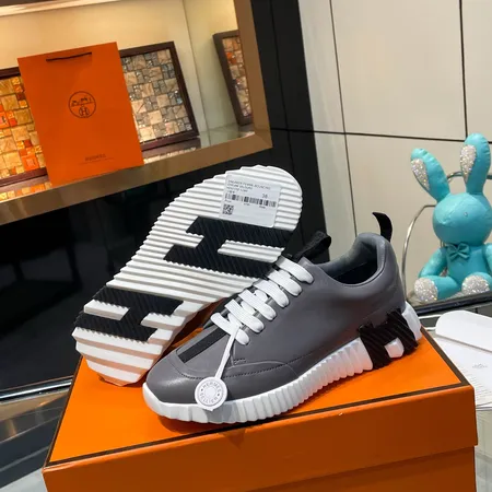 エルメス カジュアルシューズ