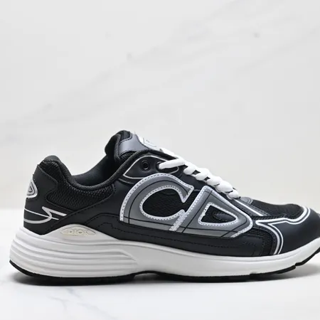 ディオール スニーカー