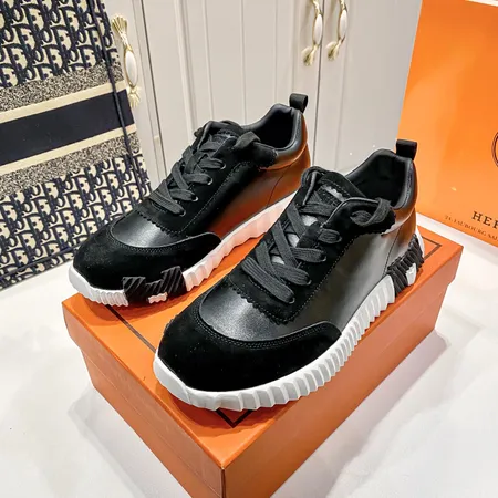 エルメス スニーカー