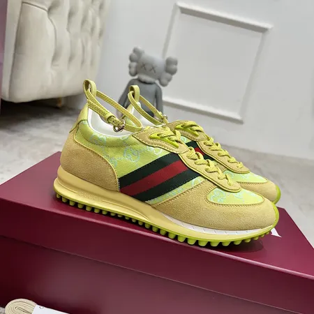 グッチ スニーカー