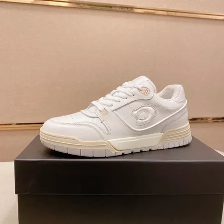 コーチ カジュアルシューズ