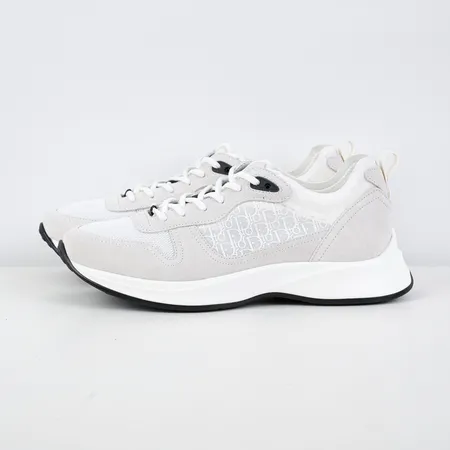 ディオール スニーカー