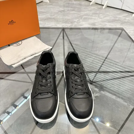 エルメス カジュアルシューズ