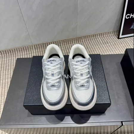 シャネル スニーカー