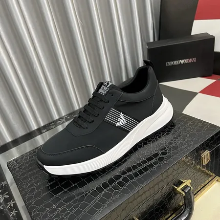 アルマーニ スニーカー