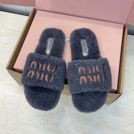 ミュウミュウ スリッパ