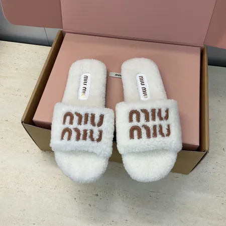 ミュウミュウ スリッパ