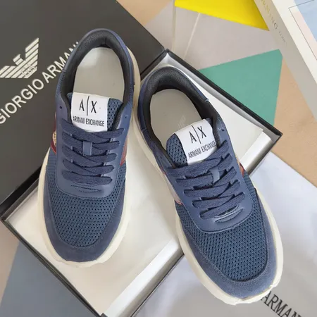 アルマーニ カジュアルシューズ