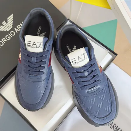 アルマーニ カジュアルシューズ