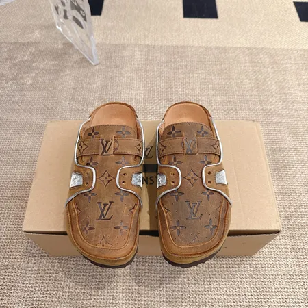 ルイヴィトン スリッパ