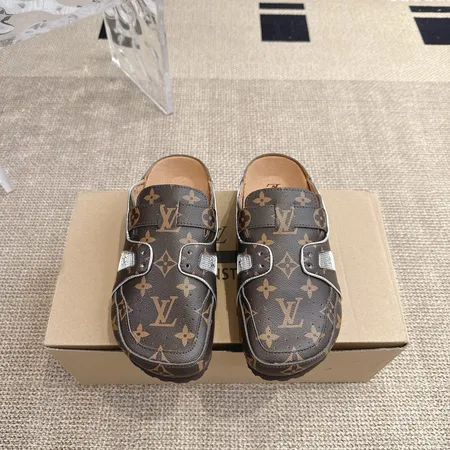 ルイヴィトン スリッパ