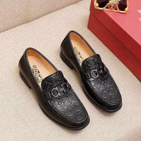 フェラガモ ビジネスシューズ