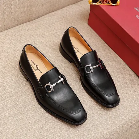 フェラガモ ビジネスシューズ