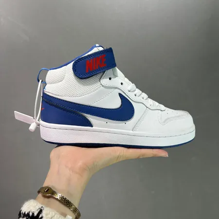 ナイキ カジュアルシューズ