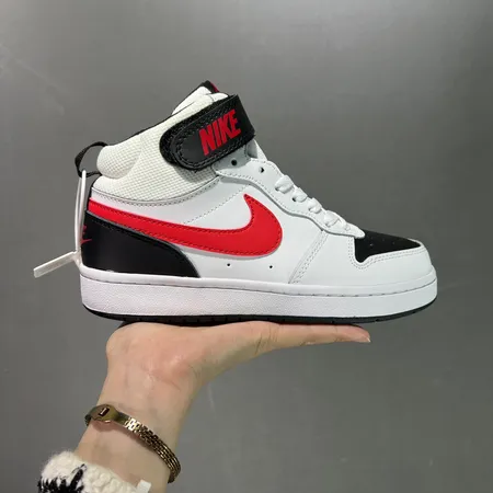 ナイキ カジュアルシューズ