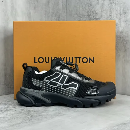 ルイヴィトン スニーカー