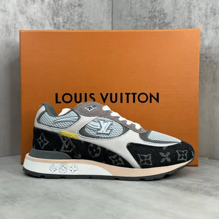 ルイヴィトン スニーカー