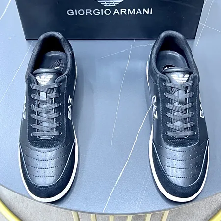 アルマーニ カジュアルシューズ