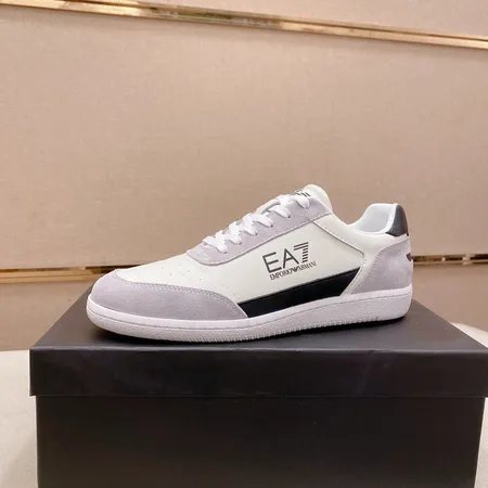 アルマーニ カジュアルシューズ