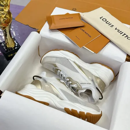 ルイヴィトン スニーカー