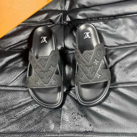 ルイヴィトン スリッパ