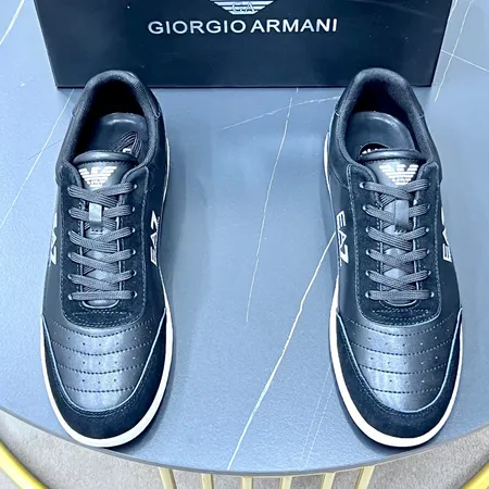 アルマーニ カジュアルシューズ