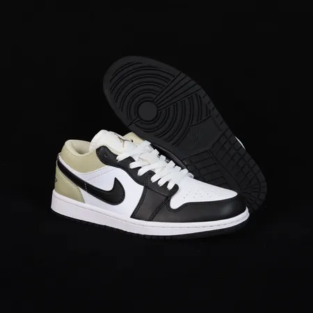 ナイキ カジュアルシューズ