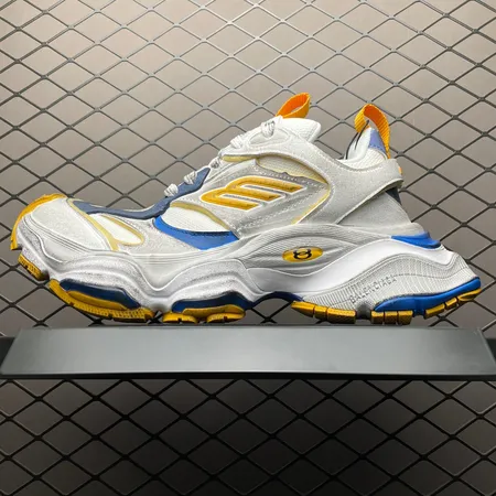 バレンシアガ スニーカー