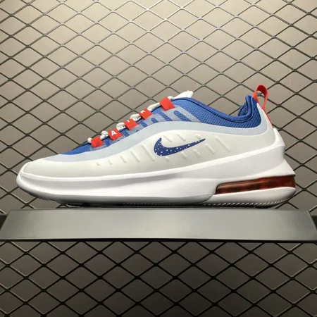 ナイキ スニーカー