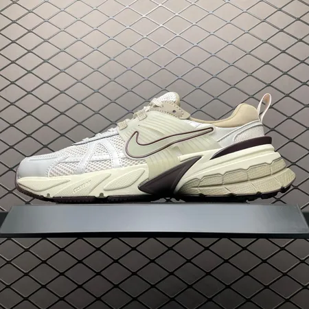 ナイキ スニーカー