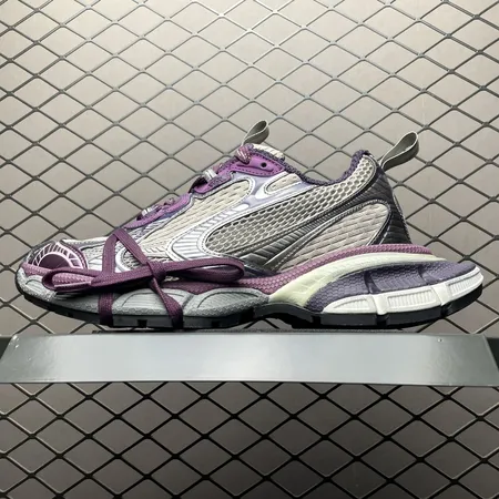 バレンシアガ スニーカー