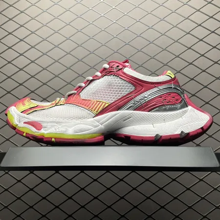 バレンシアガ スニーカー