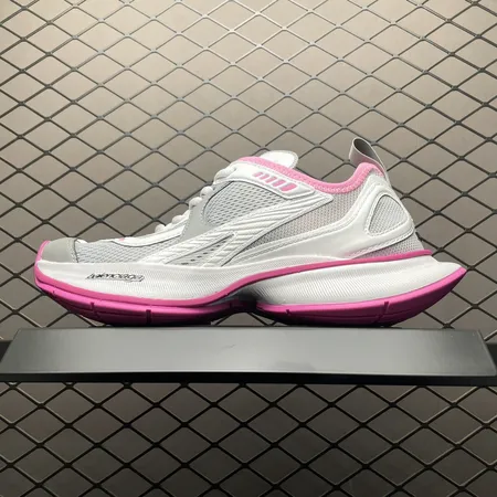 バレンシアガ スニーカー