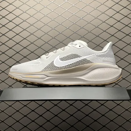 ナイキ スニーカー