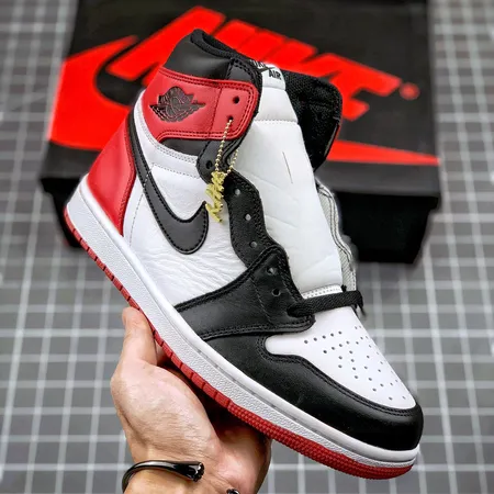 エアジョーダン スニーカー