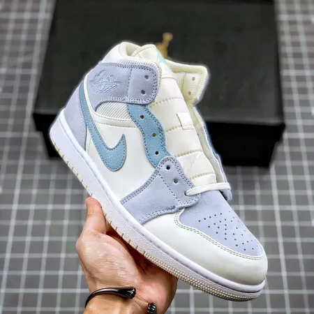 エアジョーダン スニーカー