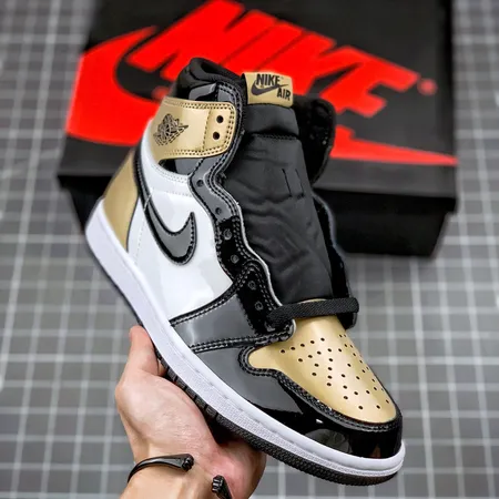 エアジョーダン スニーカー