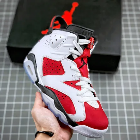 エアジョーダン スニーカー