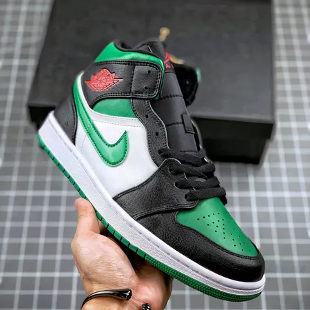 エアジョーダン スニーカー