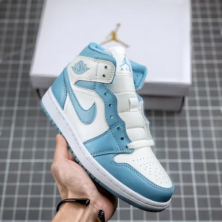 エアジョーダン スニーカー